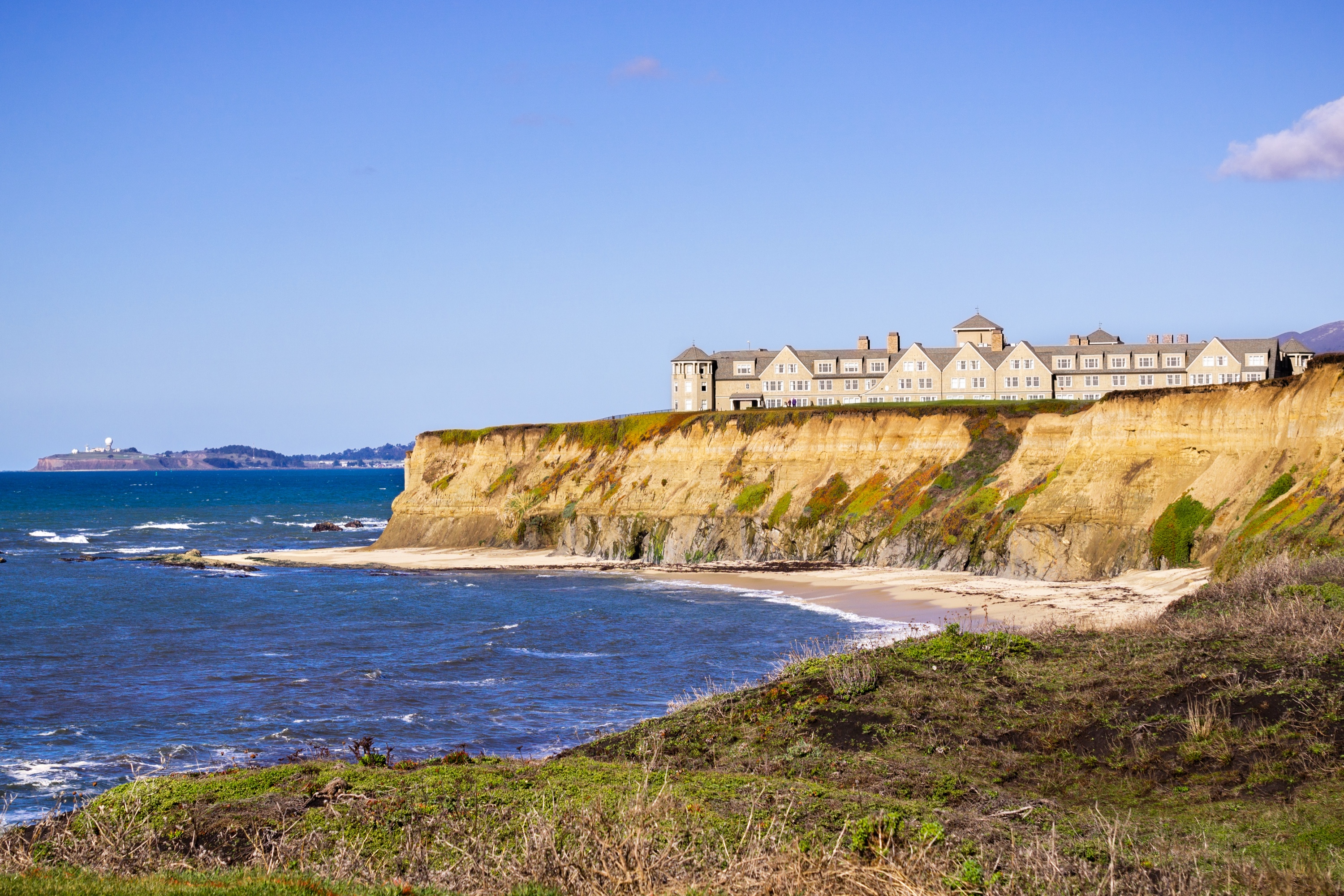 Half Moon Bay & Coastside Real Estate: Silicon Valley’s Backyard Coastal Luxury Market